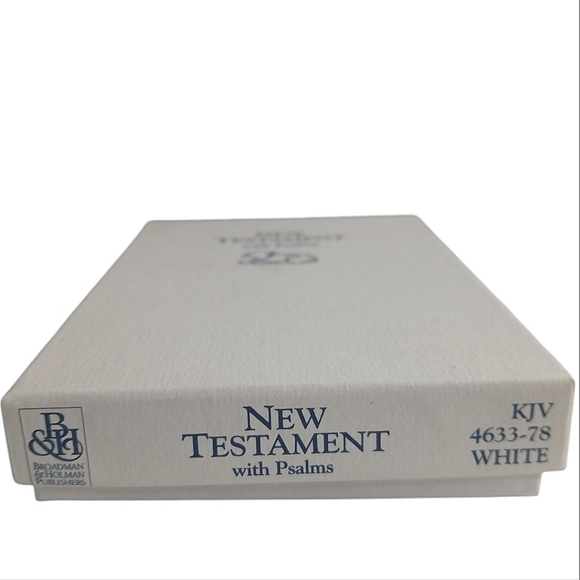 Baby's First New Testament Book with Psalms & Proverbs White Faux Leather - Picture 4 of 8